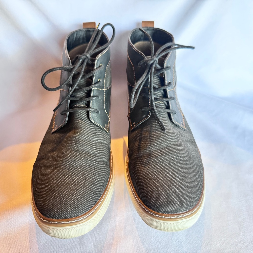 Gray and Black Chukka Boots with Lace-up Design and Minimalist Style